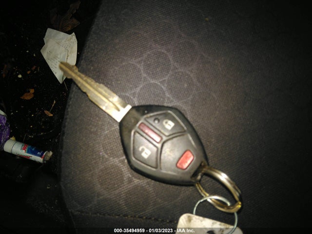 ML32A3HJXFH034156 Mitsubishi Mirage De/rf