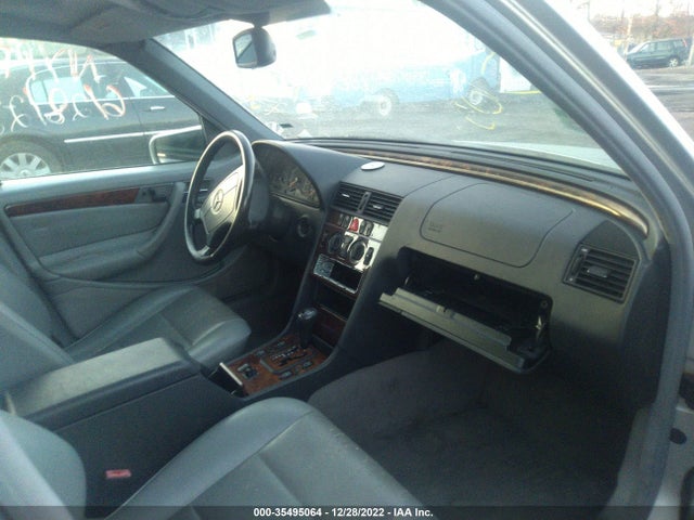 1999 MERCEDES-BENZ C CLASS VIN: WDBHA24G1XF886628