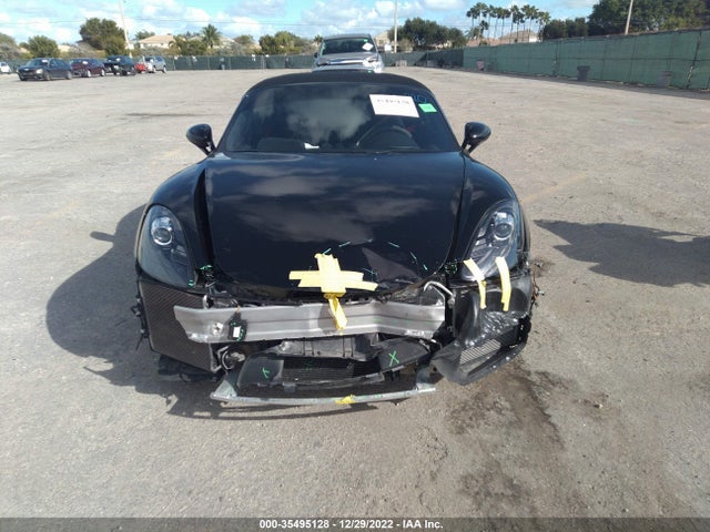 2018 Porsche 718, VIN: WP0CB2A84JS229097