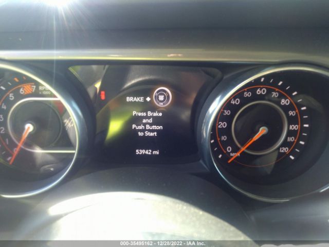 1C4HJXEN2JW295808 Jeep Wrangler Unlimited Sahara