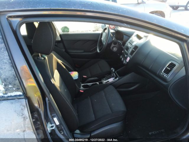 3KPFK4A77HE153775 KIA FORTE LX