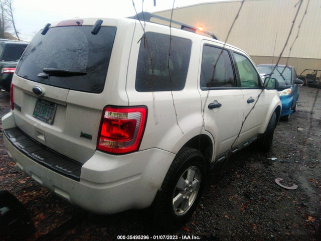 2011 FORD ESCAPE XLT VIN: 1FMCU0DG7BKB98698