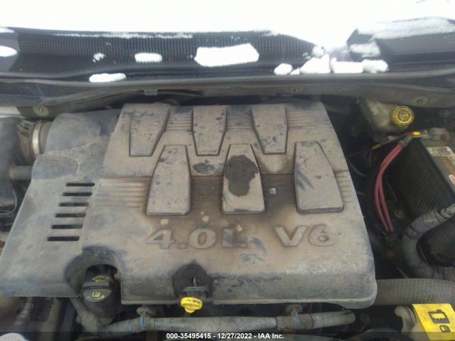 2A4RR6DXXAR466852 Chrysler Town & Country Limited