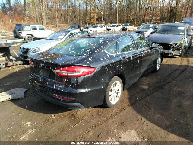 2019 Ford Fusion, VIN: 3FA6P0LU5KR157407