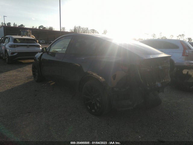 Tesla Model Y Long Range 2020 5YJYGDEE9LF059239 Image 4