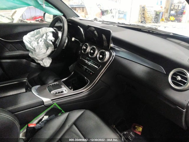 W1N0G8EB3NV379504 Mercedes-Benz Glc Glc 300