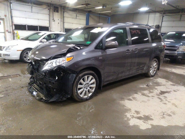 2017 Toyota Sienna, VIN: 5TDJZ3DC7HS158084