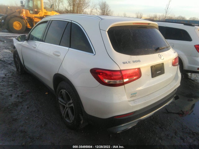 2016 Mercedes-Benz GLC-Class, VIN: WDC0G4KB9GF096956