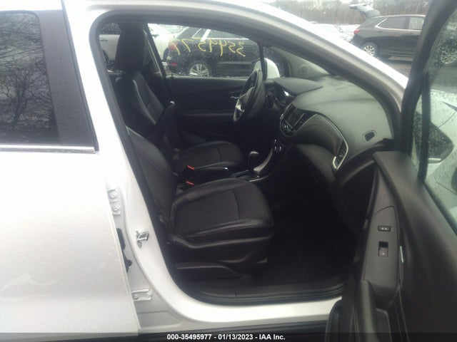 2018 Chevrolet Trax, VIN: KL7CJPSB8JB574026