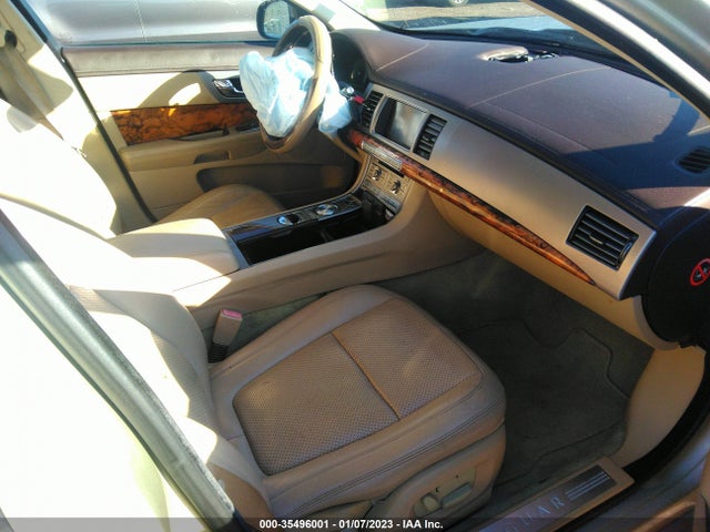 SAJWA0GB4ALR53620 Jaguar XF