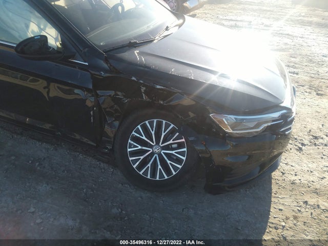 3VWC57BUXMM027021 Volkswagen Jetta S/se/r-line