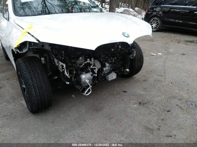 2018 BMW X1, VIN: WBXHT3C38J3H31881
