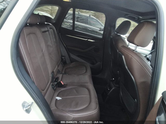2018 BMW X1, VIN: WBXHT3C38J3H31881
