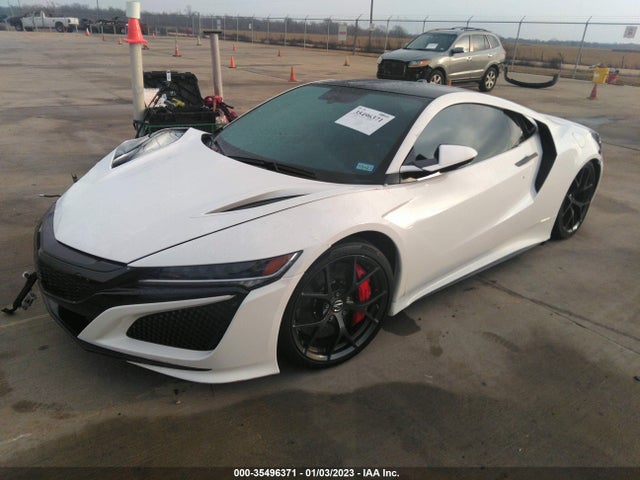 Acura NSX 2018 19UNC1B05JY000032 Image 2