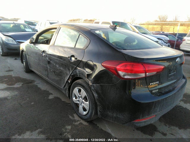 35496545 :رقم المزاد ، 3KPFL4A79JE176848 vin ، 2018 Kia Forte Lx مزاد بيع