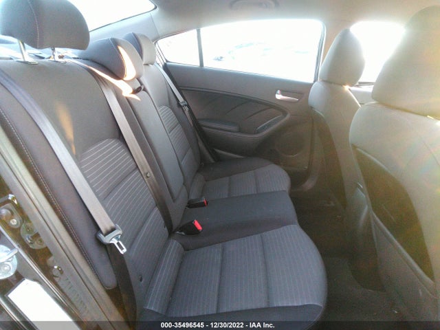 35496545 :رقم المزاد ، 3KPFL4A79JE176848 vin ، 2018 Kia Forte Lx مزاد بيع