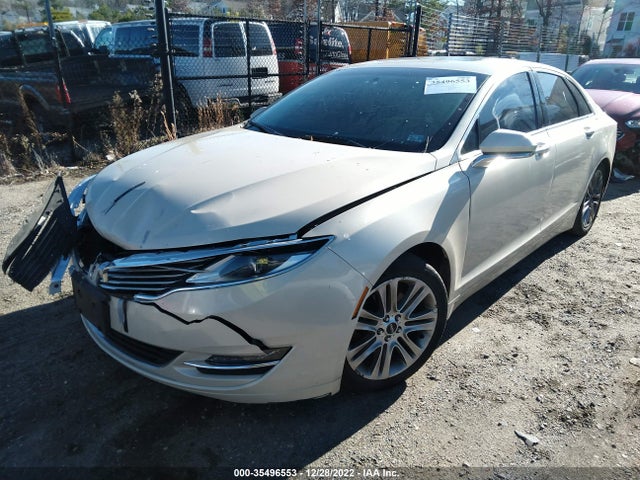 Lincoln MKZ 2014 3LN6L2J95ER805926 Image 2