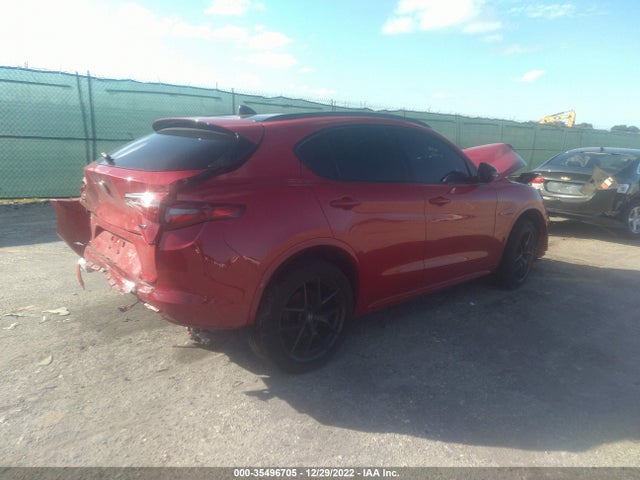 ZASPAKBN1M7D14261 Alfa Romeo Stelvio