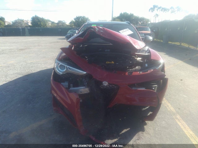 ZASPAKBN1M7D14261 Alfa Romeo Stelvio