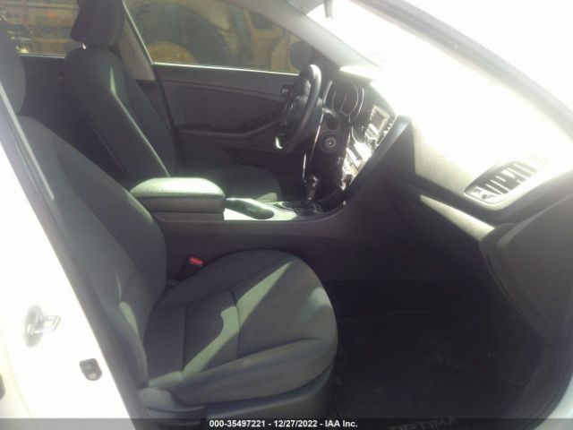 KNAGM4A72F5658417 KIA Optima Lx