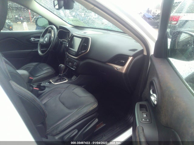 2016 Jeep Cherokee, VIN: 1C4PJLDB9GW239398