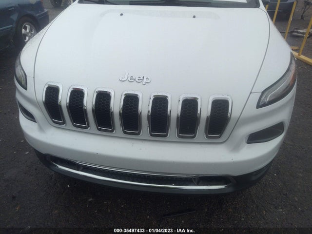 2016 Jeep Cherokee, VIN: 1C4PJLDB9GW239398