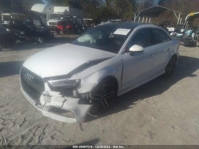 2017 Audi A3, VIN: WAUHUHFF4H1054700