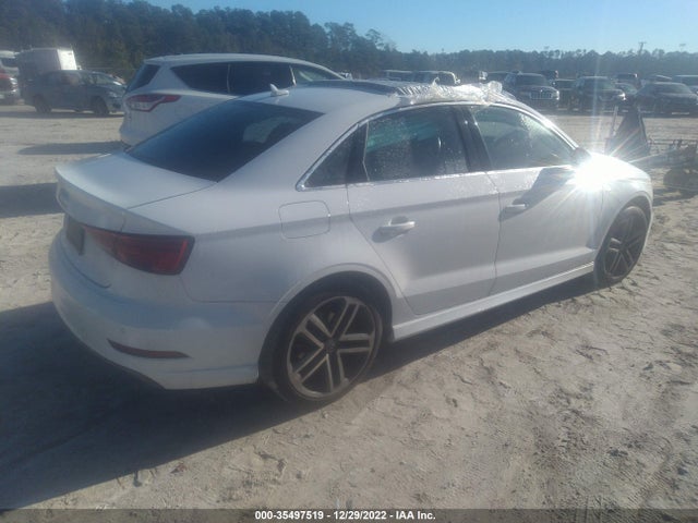 2017 Audi A3, VIN: WAUHUHFF4H1054700