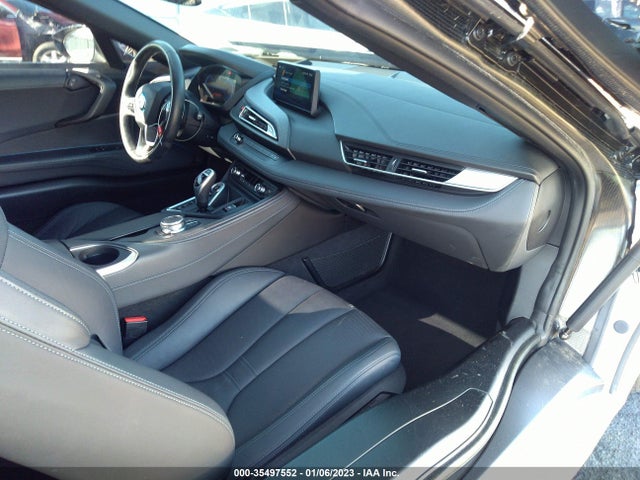 2019 BMW i8, VIN: WBY2Z6C57KVG98185