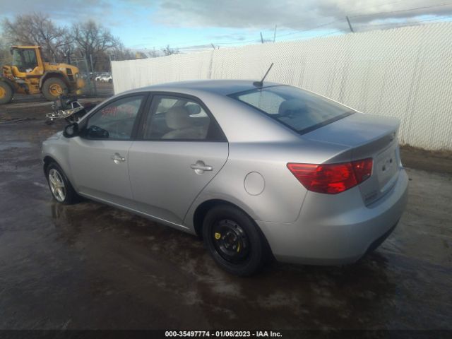 KNAFT4A25A5060432 KIA FORTE LX
