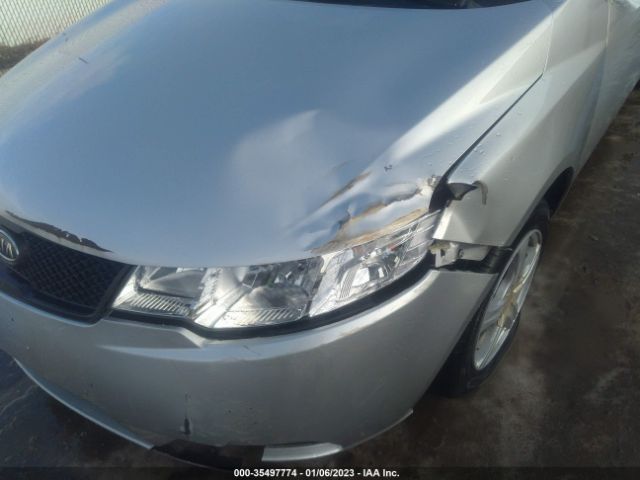 KNAFT4A25A5060432 KIA FORTE LX