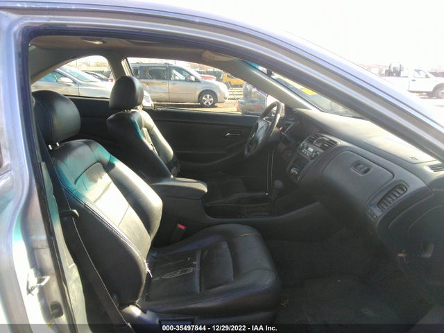 2000 HONDA ACCORD CPE EX W/LEATHER VIN: 1HGCG2251YA042665