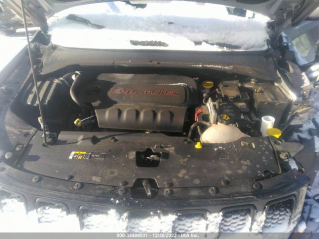 3C4NJDBB3JT399306 Jeep Compass Altitude