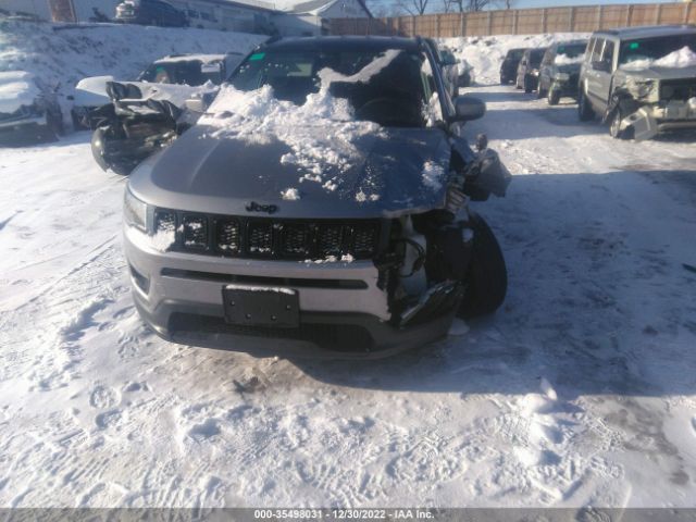 3C4NJDBB3JT399306 Jeep Compass Altitude