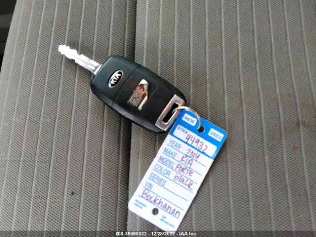 KNAFX4A66E5061540 KIA FORTE LX