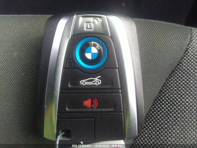 2017 BMW i3, VIN: WBY1Z8C5XHV889547