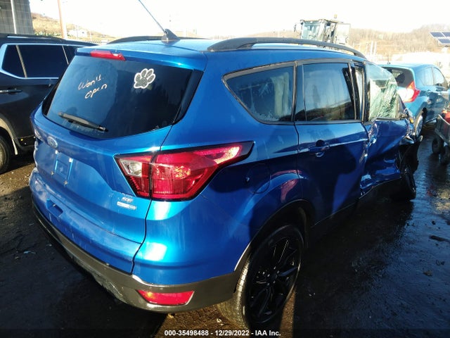 2019 Ford Escape, VIN: 1FMCU9GD5KUB23556
