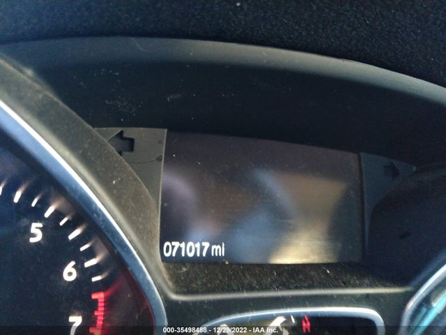 2019 Ford Escape, VIN: 1FMCU9GD5KUB23556