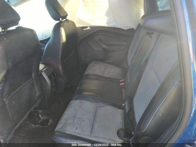 2019 Ford Escape, VIN: 1FMCU9GD5KUB23556