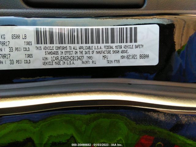 1C4RJEAG2HC813427 Jeep Grand Cherokee Laredo