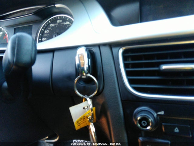 Audi A4 2.0t Premium 2012 WAUBFAFL9CN010643 Image 3