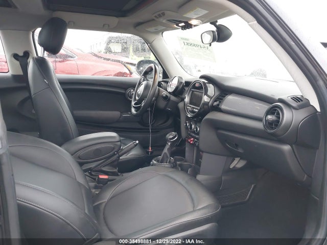 2015 Mini Cooper, VIN: WMWXM5C56FT938662