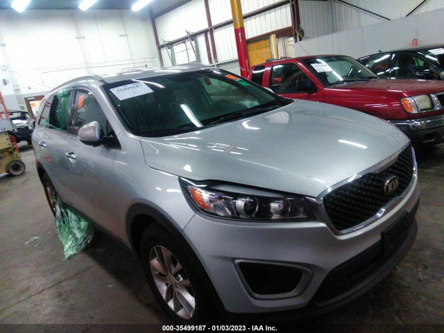 2018 Kia Sorento, VIN: 5XYPGDA55JG430212