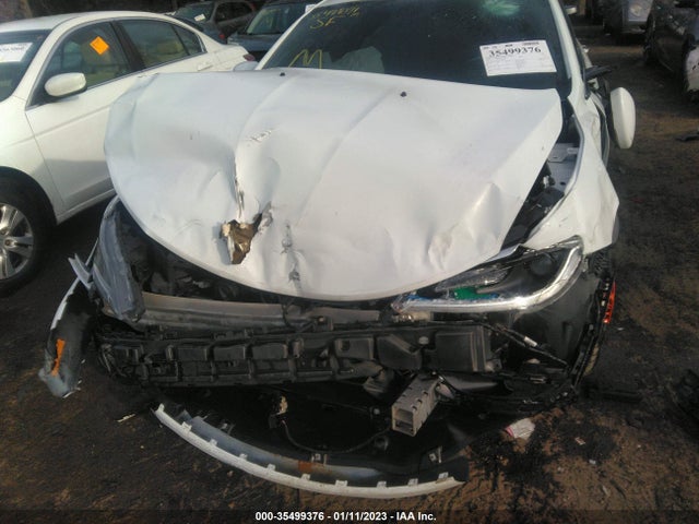 Chrysler 200 C 2016 1C3CCCCB1GN107725 Image 10