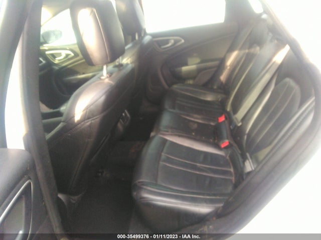 Chrysler 200 C 2016 1C3CCCCB1GN107725 Image 8