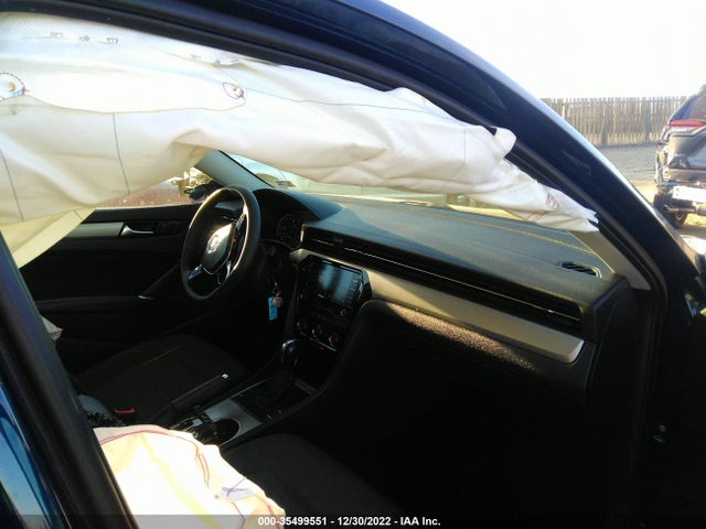 1VWAA7A35LC022336 Volkswagen Passat 2.0t S