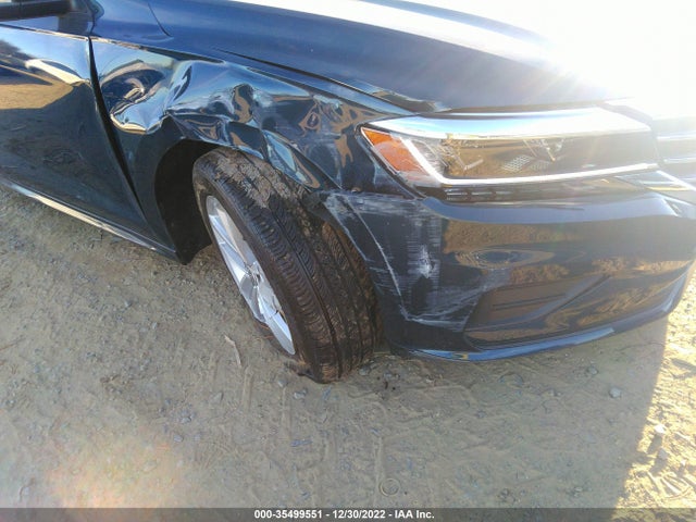 1VWAA7A35LC022336 Volkswagen Passat 2.0t S