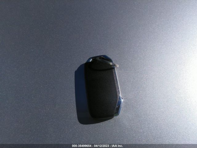 KNDRGDLGXN5122765 KIA Sorento Hybrid S