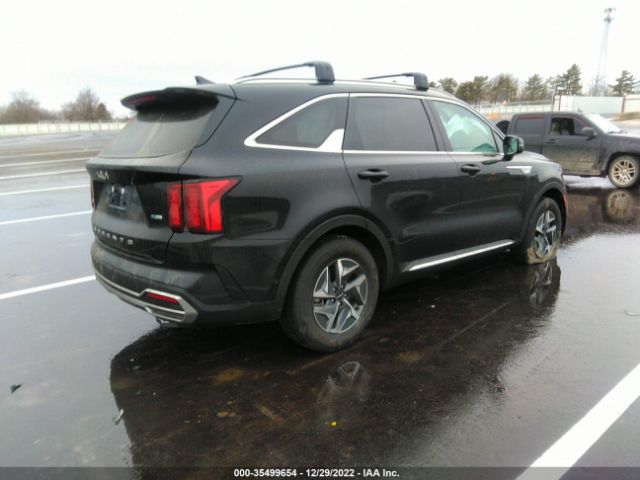 KNDRGDLGXN5122765 KIA Sorento Hybrid S