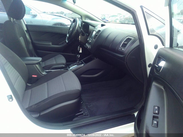 2018 Kia Forte, VIN: 3KPFL4A7XJE214670
